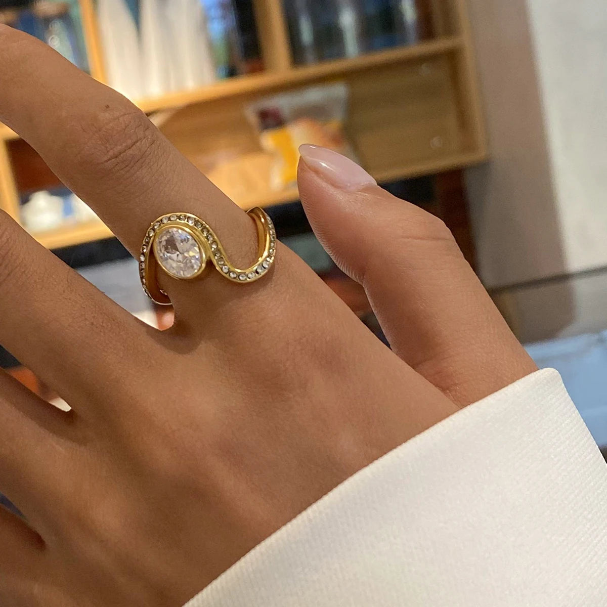 Waivilo Ring