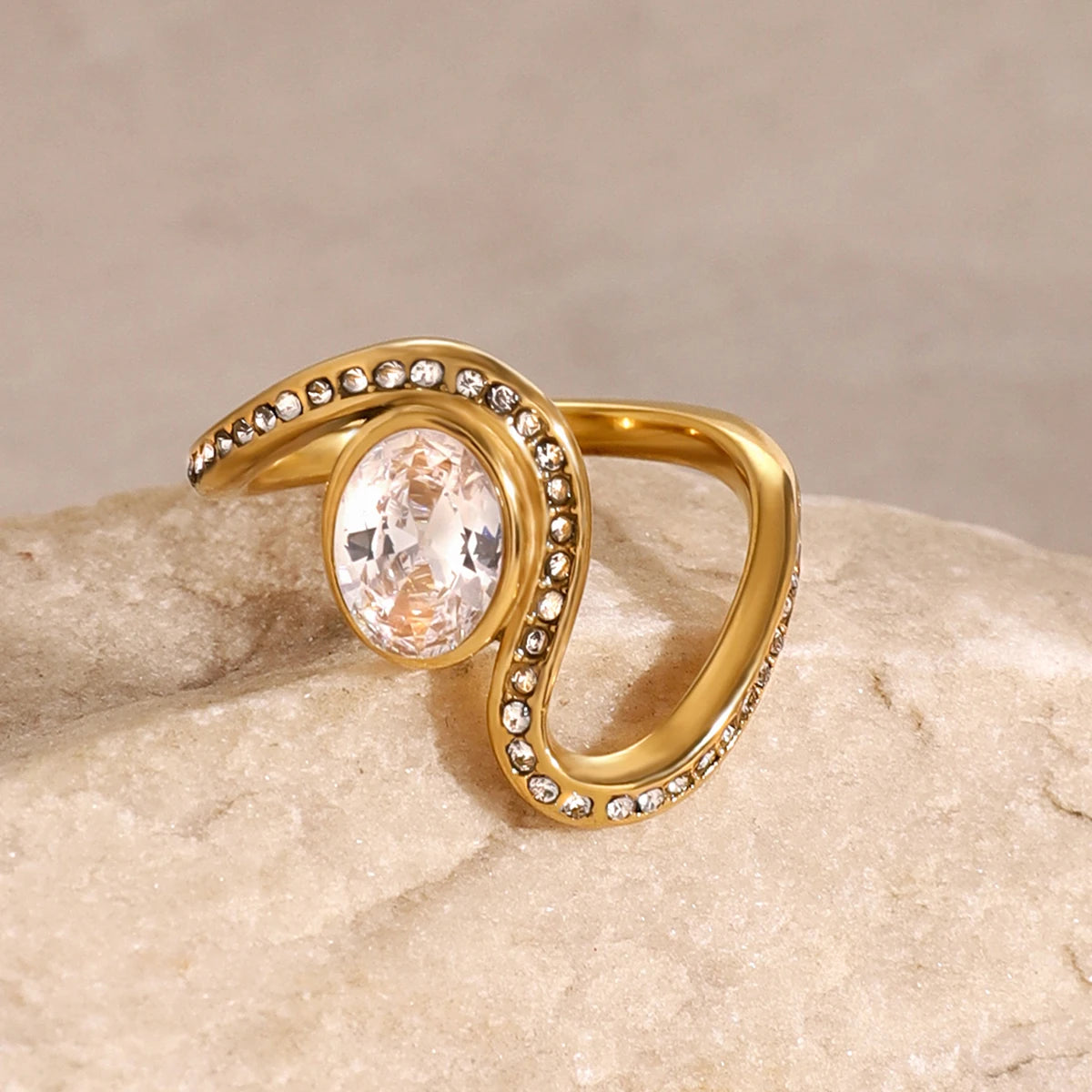 Waivilo Ring