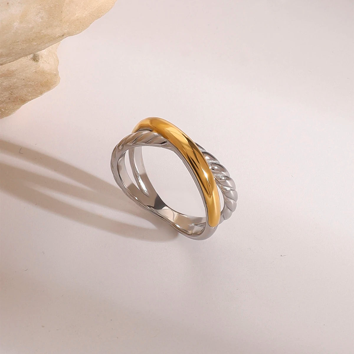Lotera Ring