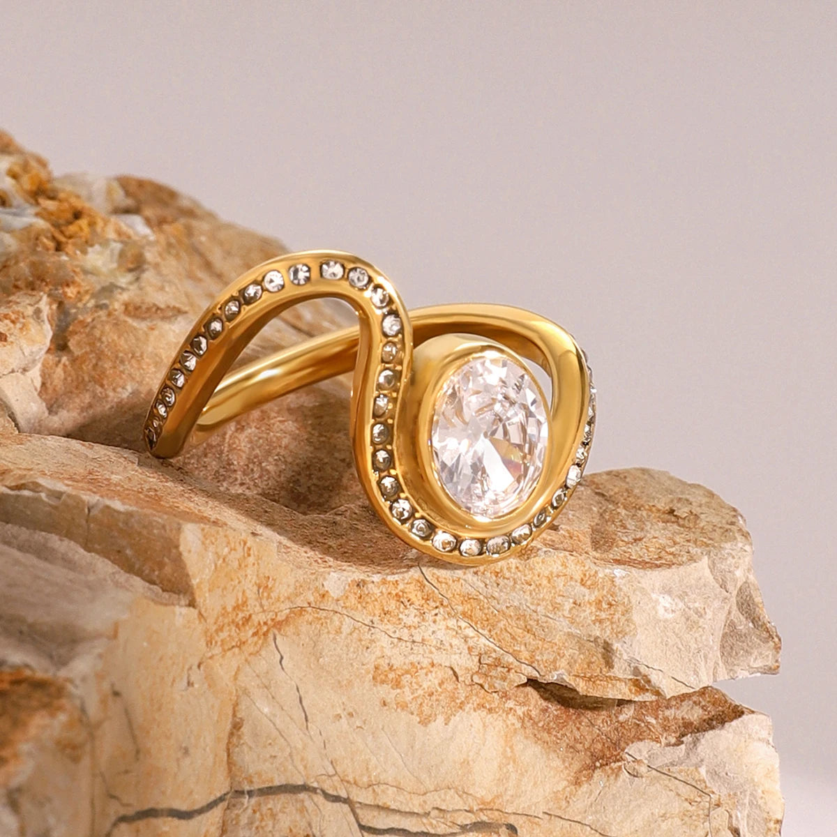 Waivilo Ring