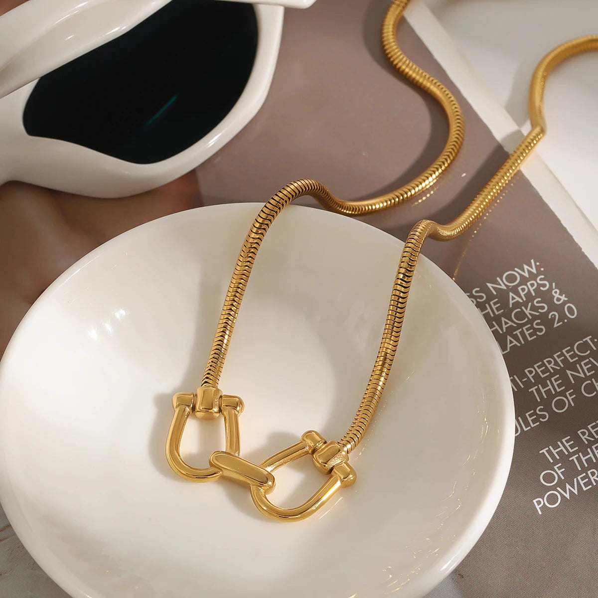 Horsen Necklace