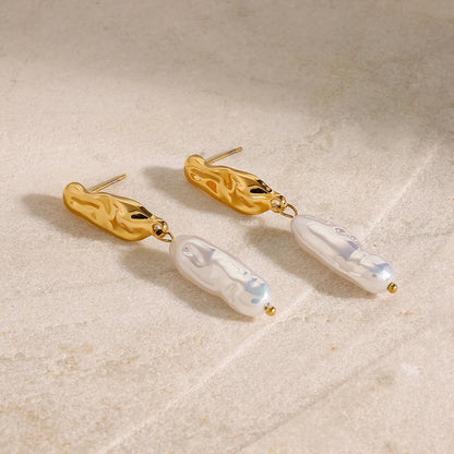 Lanza Earrings