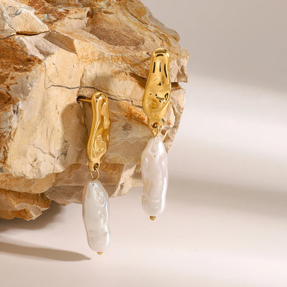 Lanza Earrings