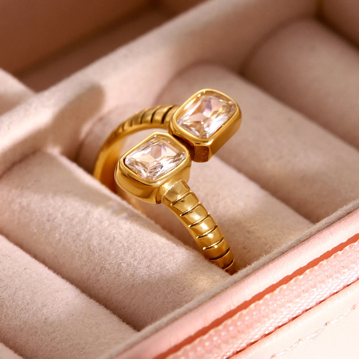Hioshi Ring