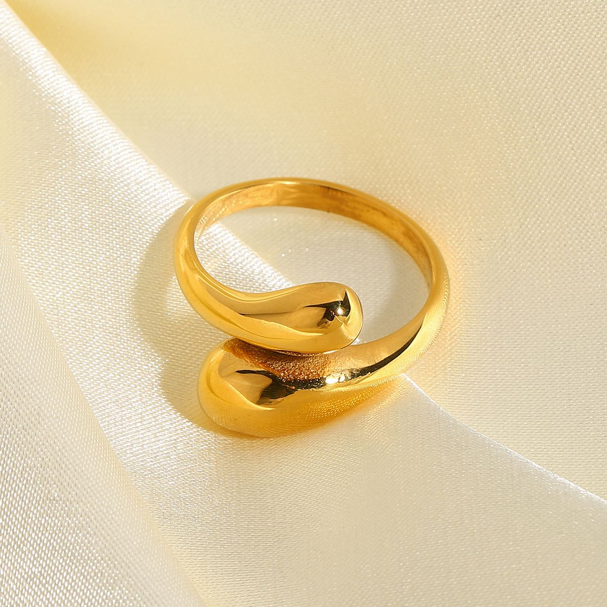 Valenti Ring